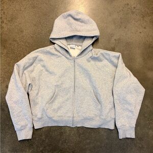 Aritzia Heather Gray Sweatfleece Boxy Cropped Boyfriend Fit Zip Uo Hoodie
